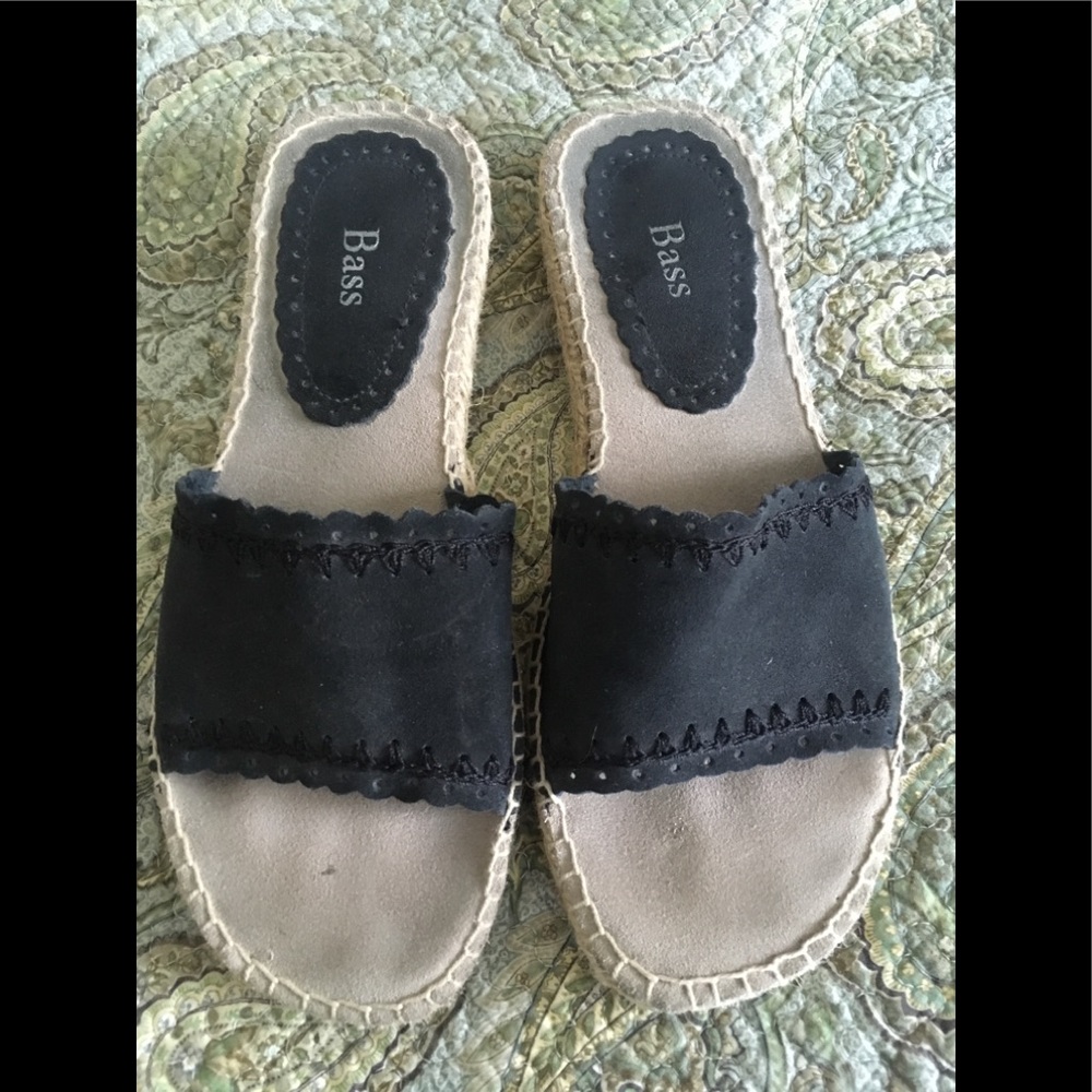 Bass Sandals